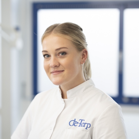 Majel B.V. | Marit Loedeman